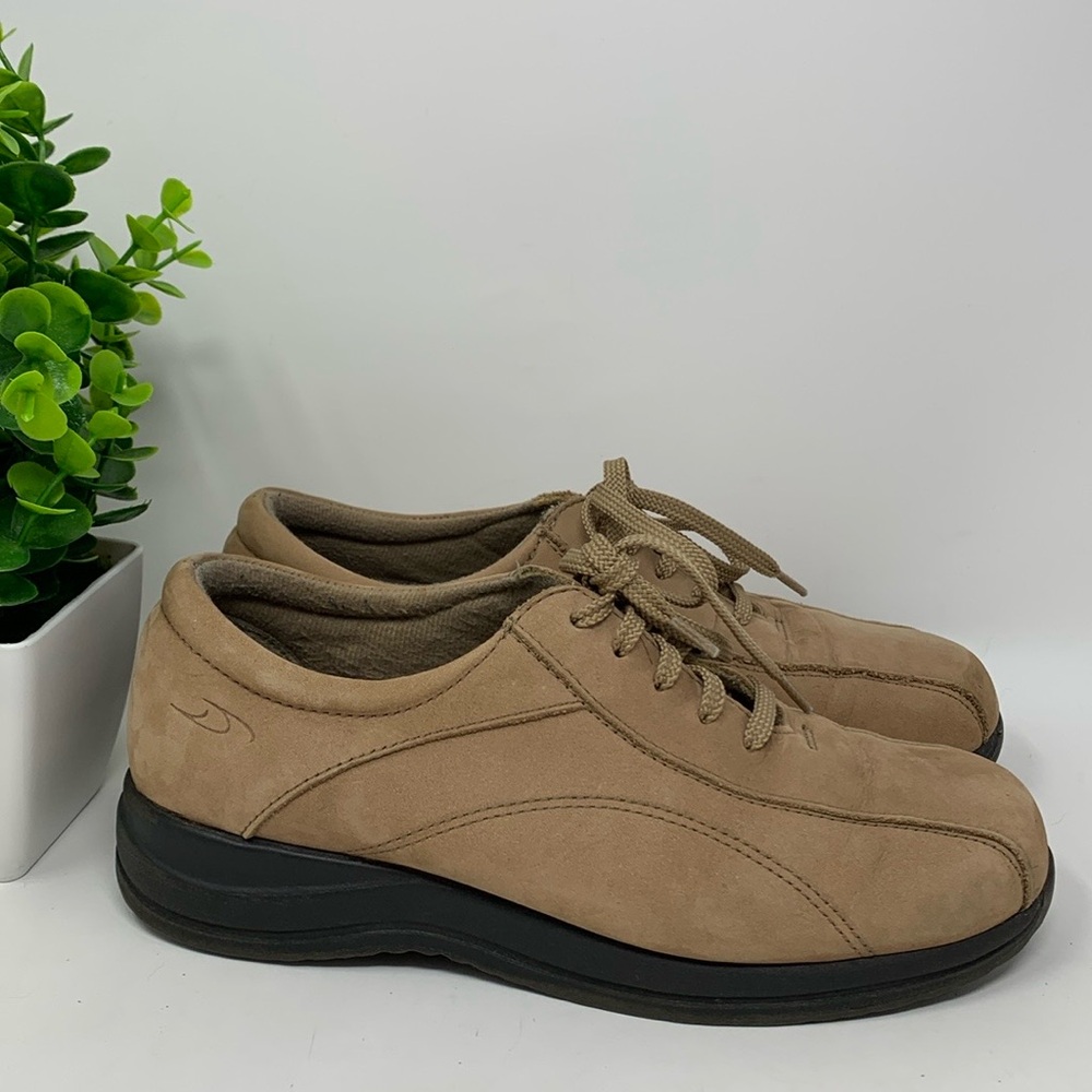Dr Scholl’s Suede Oxford